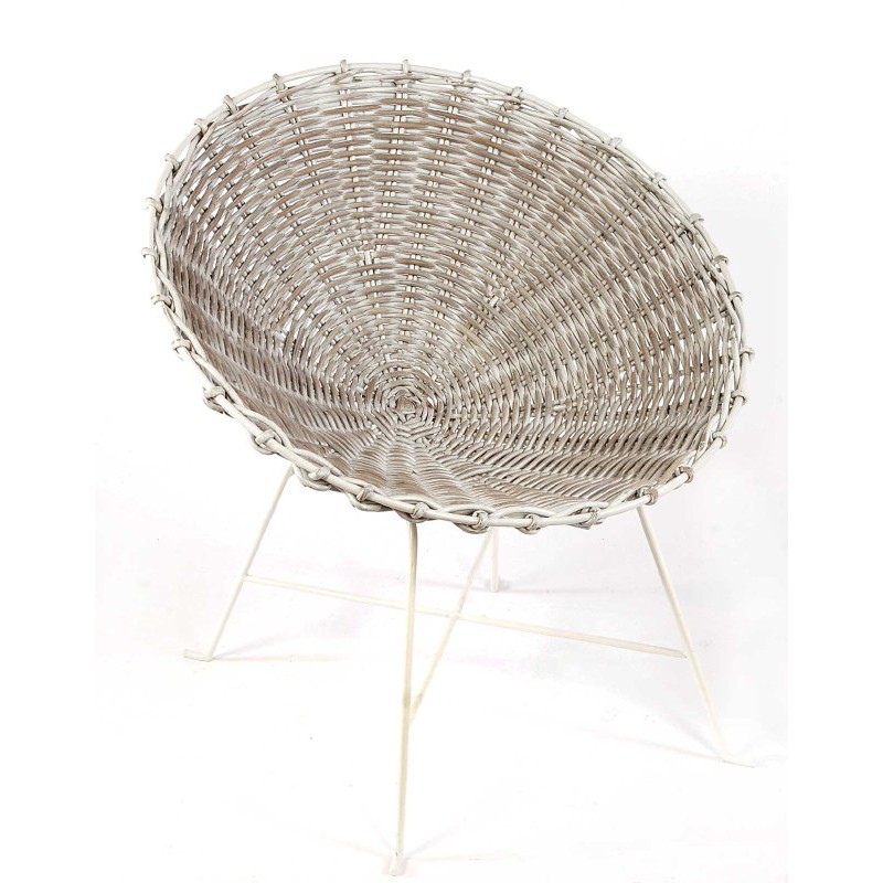 sillon-de-junco-blanco-de-fibra-natural-y-pie-de-forja